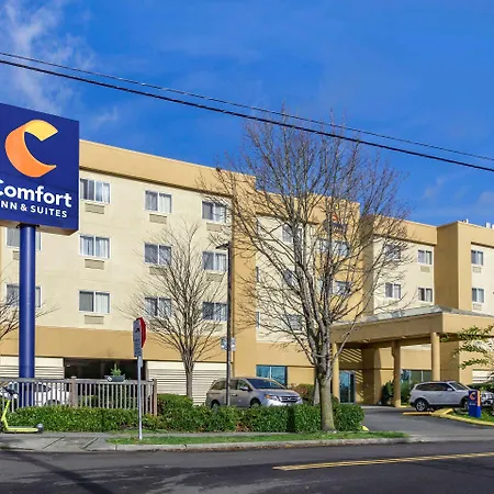 Comfort Inn & Suites Seattle North
